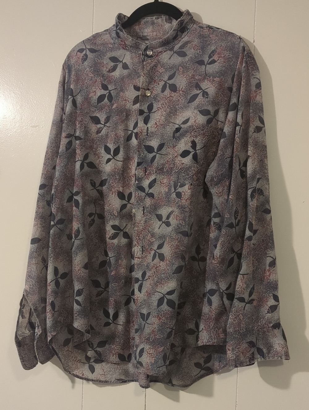 Casual Men’s Button-Down Shirt - Blue Gray Leaf Print